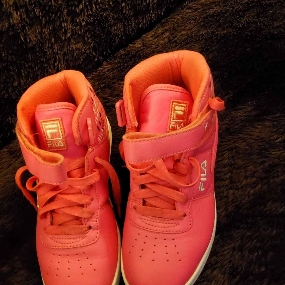 FILA Kids' Pink High-Top Sneakers